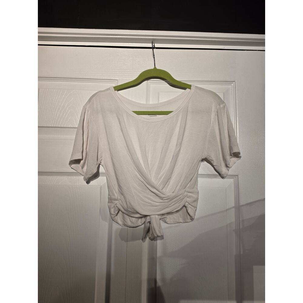 Victoria's Secret Bundle Crop Shirts Small - Picture 6 of 7